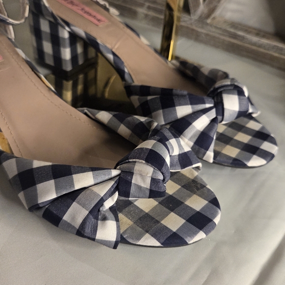 Betsey Johnson Gingham Bow Heels — Cottagecore With a Little Attitude - Picture 5 of 15